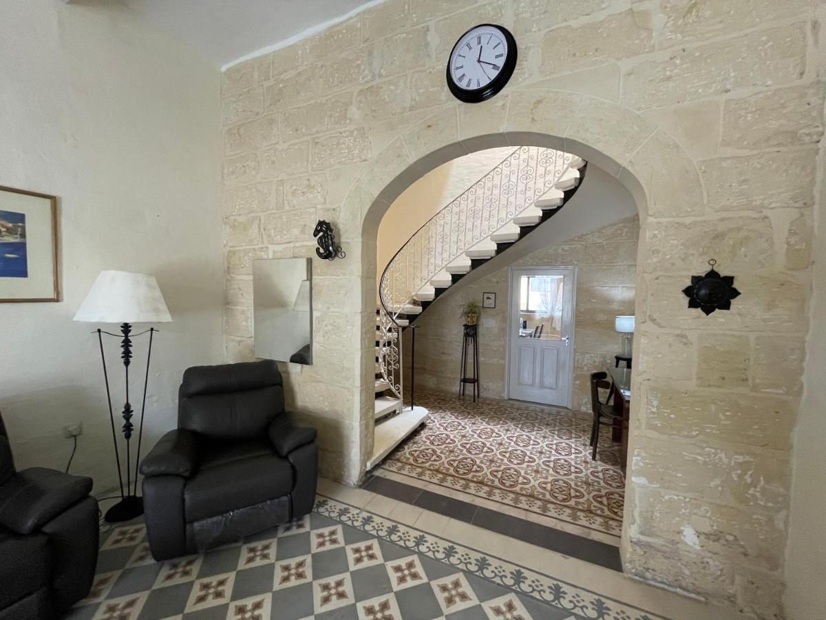 Penelope Townhouse Ghajn il-Kbira (Gozo) Exterior photo