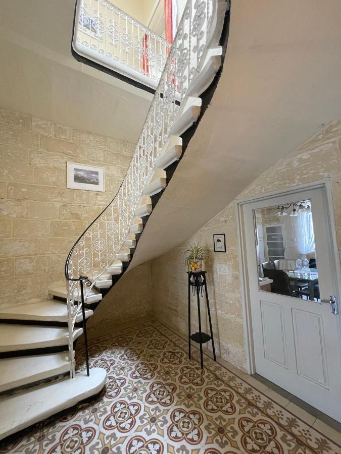 Penelope Townhouse Ghajn il-Kbira (Gozo) Exterior photo