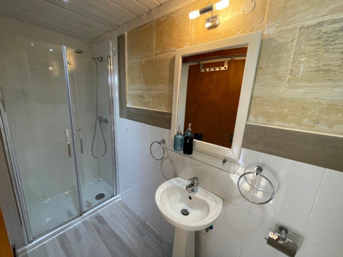 Penelope Townhouse Ghajn il-Kbira (Gozo) Exterior photo